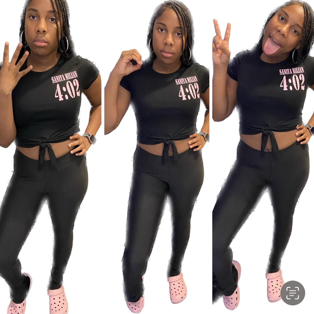 SANIYA MILIAN MERCH - Picture 4 of 16